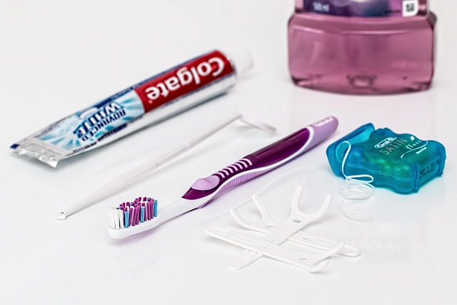 How to Whiten Your Teeth at Home: Simple, Safe, and Effective Methods